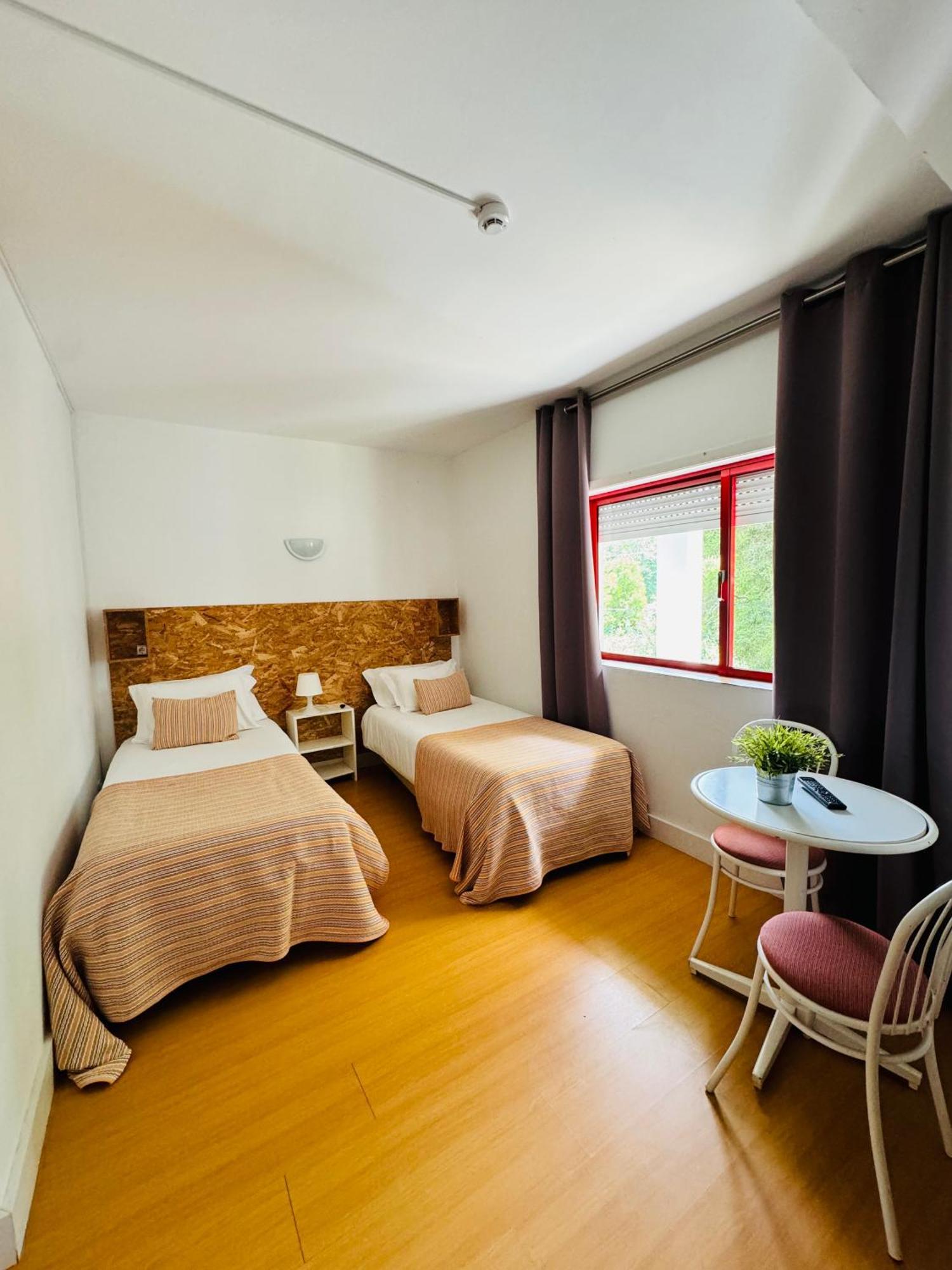 Nature & Beach Guest Rooms, Aldeamento Turistico Do Camarido Cristelo  Værelse billede