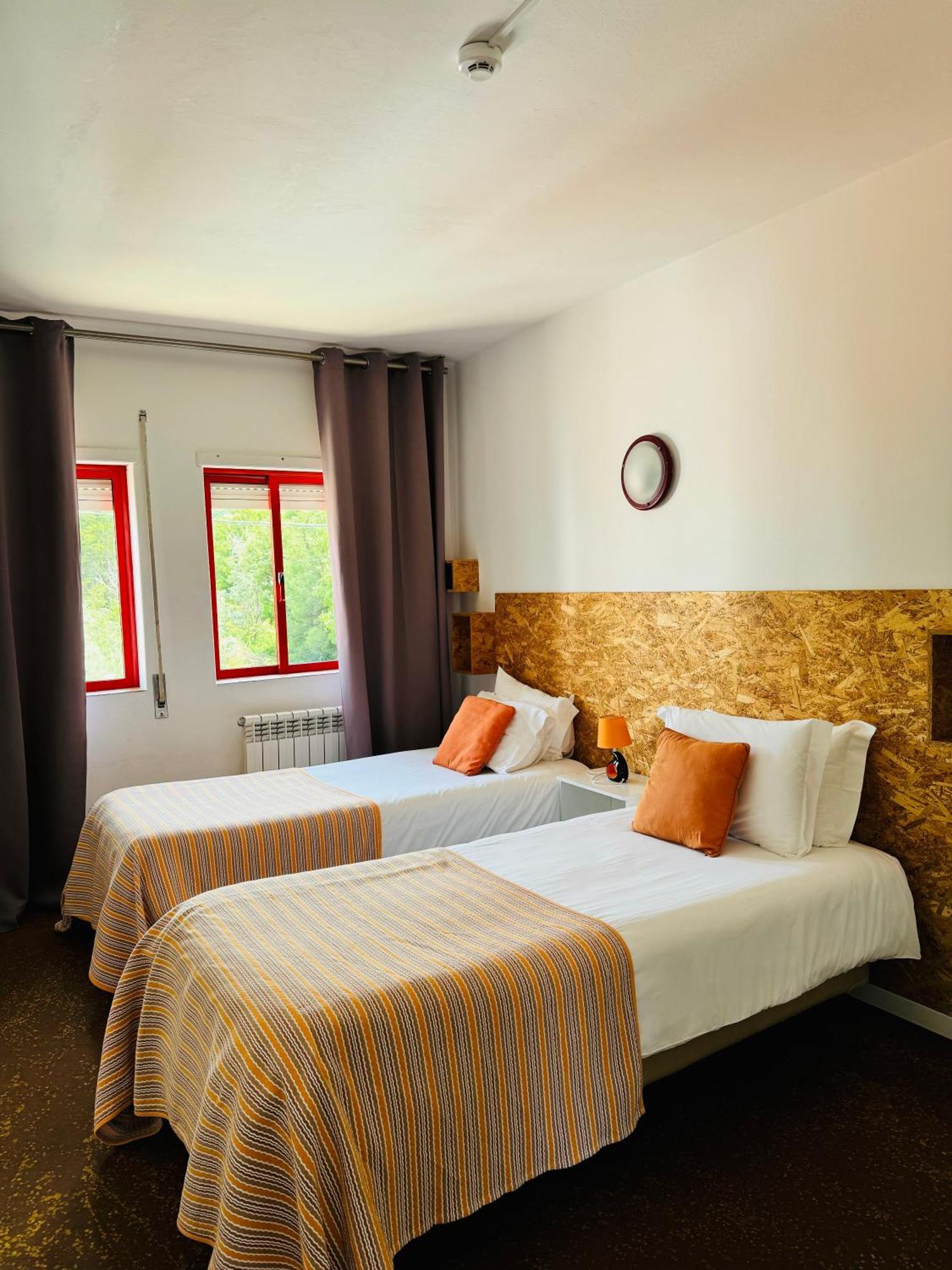 Nature & Beach Guest Rooms, Aldeamento Turistico Do Camarido Cristelo  Værelse billede